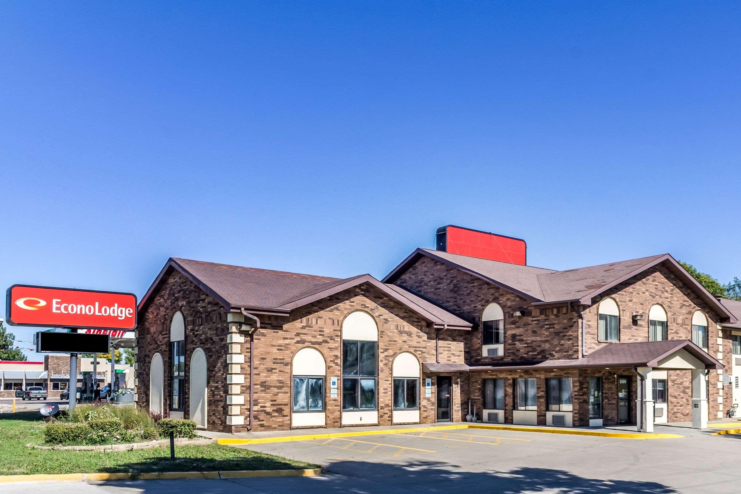 Econo North Lodge